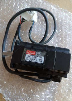 새 P50B05020DXS20 SANYO DENKI 모터 AC200 1.6A